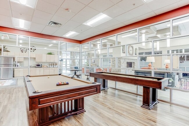 Game-Room_2050-E-Wisconsin-Ave_Las-Cruces_The-Flats-At-Ridgeview-16