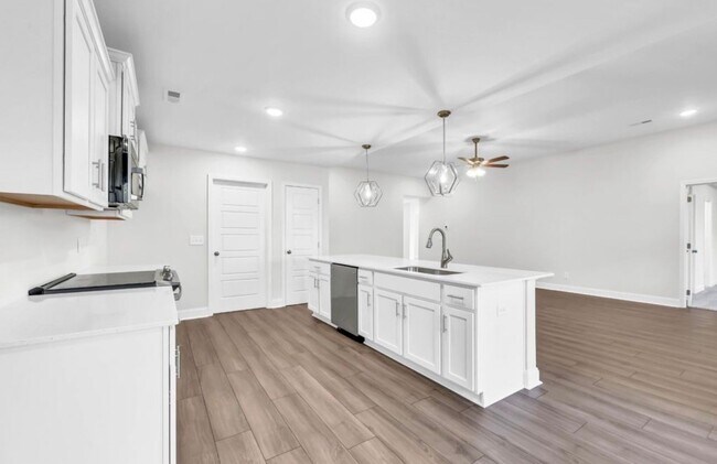 Photo - Brand New & Ready For You!