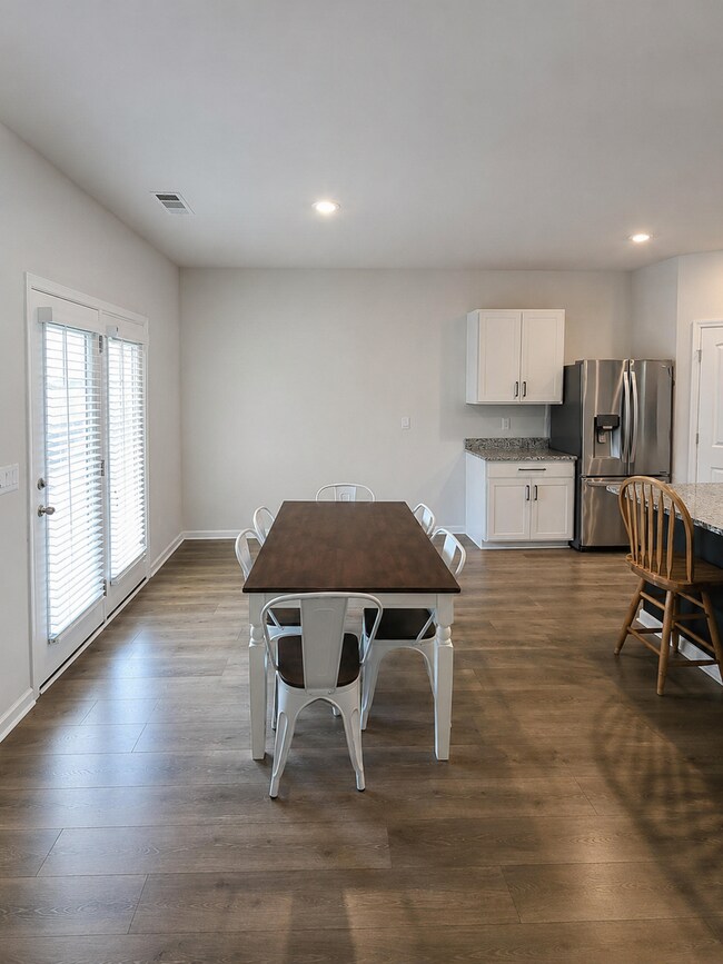 Photo - Spacious Single-Level 4-Bedroom Home in Baxter