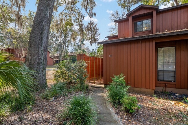 Photo - Spacious 3/3 townhome-style condo in Rockwood Villas with washer/dryer Unit I51