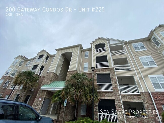 Building Photo - 4bed/2.5 Bath Apartment in Surf City Unit #225