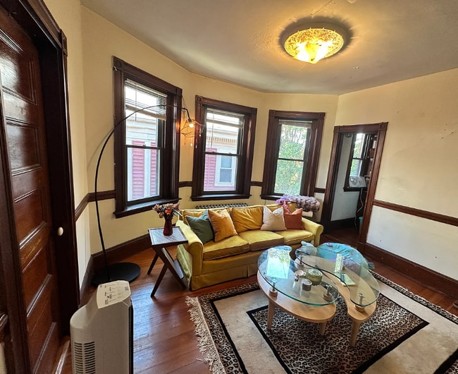 Photo - 174 Saint Alphonsus St