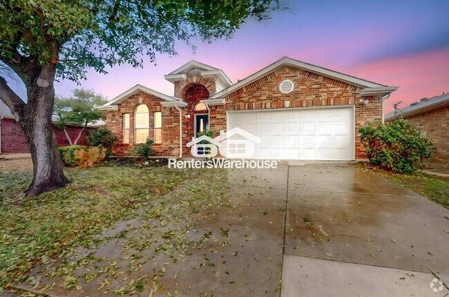 Building Photo - READY FOR MOVE-IN, 3-BEDROOM, 2-BATH HOME ...