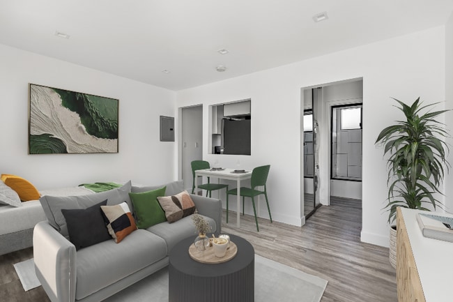 Photo - 2814 Sichel St Unit 2