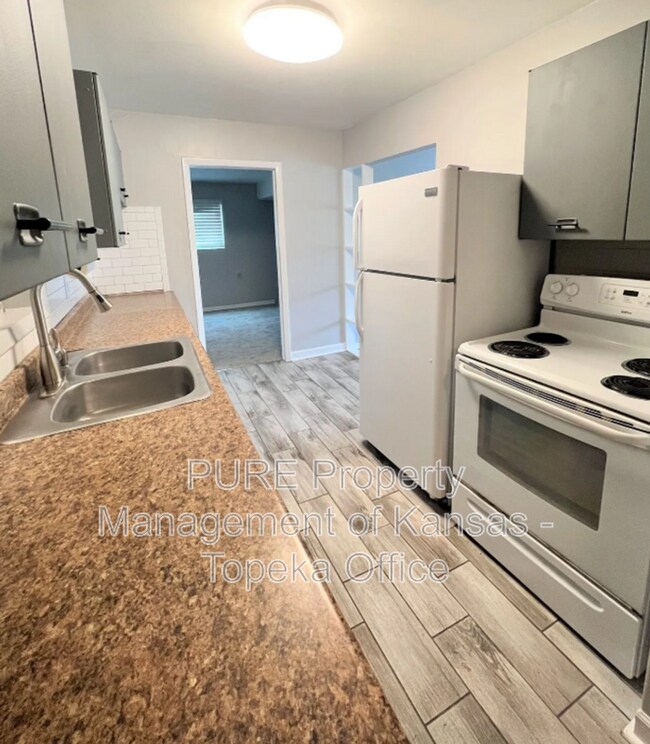 Photo - 1301 SW Belle Ave