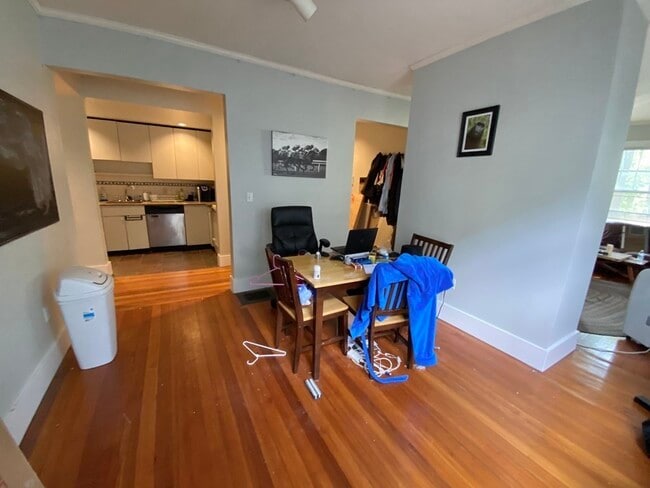 Photo - 140 Pearl St Unit 1
