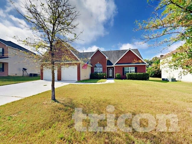 Photo - 1418 White Rocks Way NE