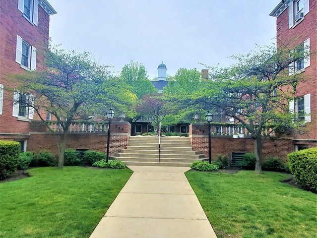 Building Photo - 336 Ridge Ave Unit 2