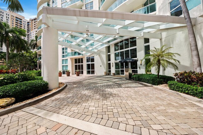 Photo - 347 N New River Dr E Unit 2309