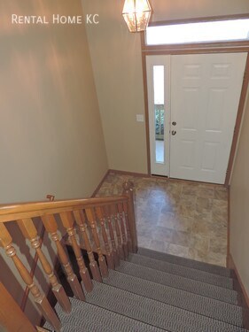 Photo - 2-bedroom Townhouse with Double Garage #11228