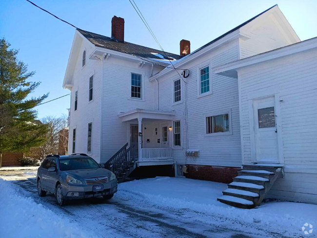 Building Photo - 308-2 Union St Unit 2 Rental