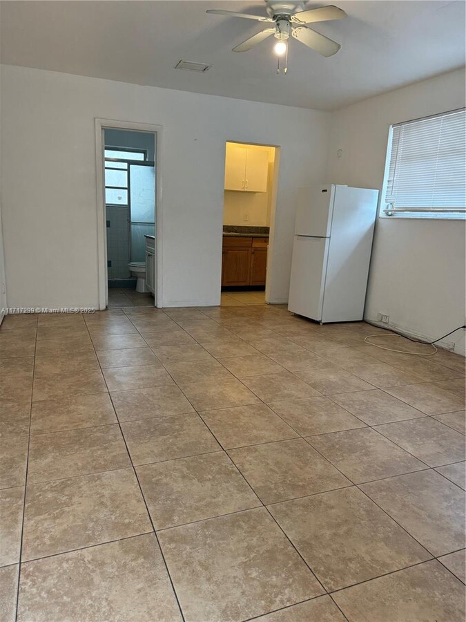 Photo - 1723 Plunkett St Apartment Unit B