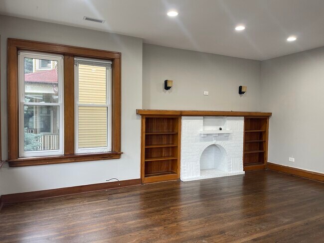 Photo - 2252 N Monticello Ave