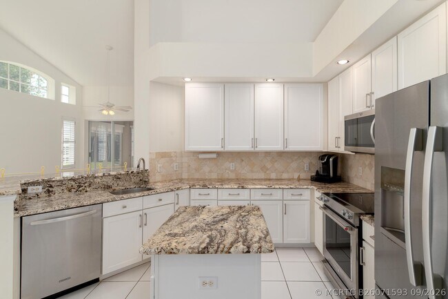 Photo - 1676 SW Harbour Isles Cir