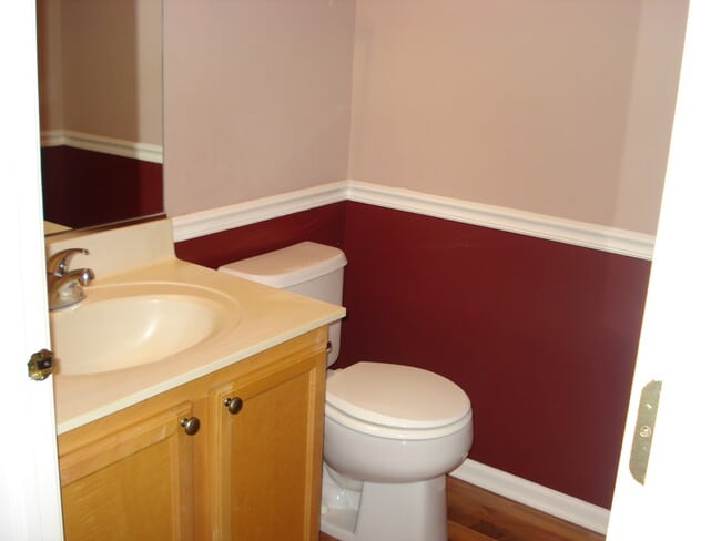 Photo - 1022 Evergreen Cir
