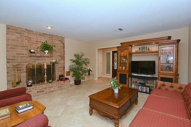 Photo - 1126 Western Springs Dr
