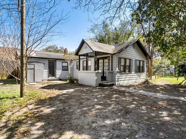 Photo - 1519 Carmel Ave