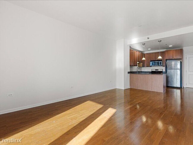 Photo - 2 br, 2 bath Condo - 828 W Grace St