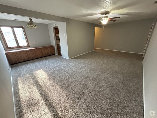 Building Photo - South 7th Street - 421 Rental