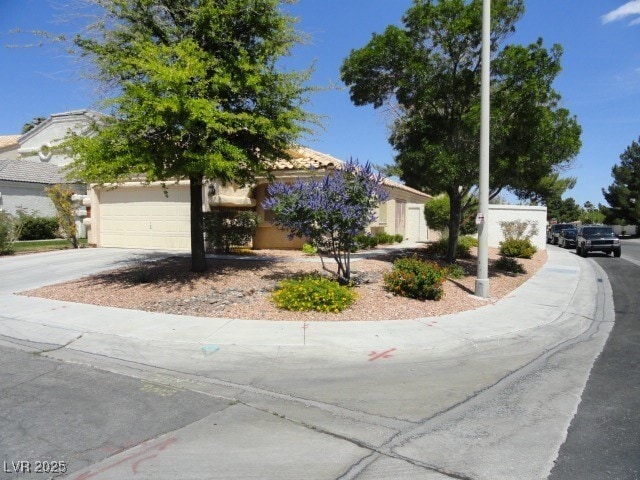 Building Photo - 2050 Club Crest Way