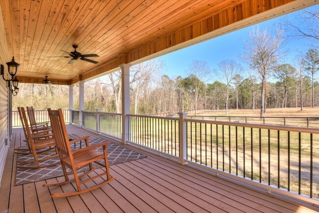 Photo - 400 Rish Store Rd