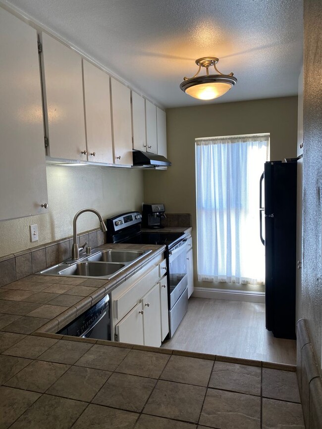 Photo - Beautiful 2 Bed, 2.5 Bath Condo in La Mesa Unit 153