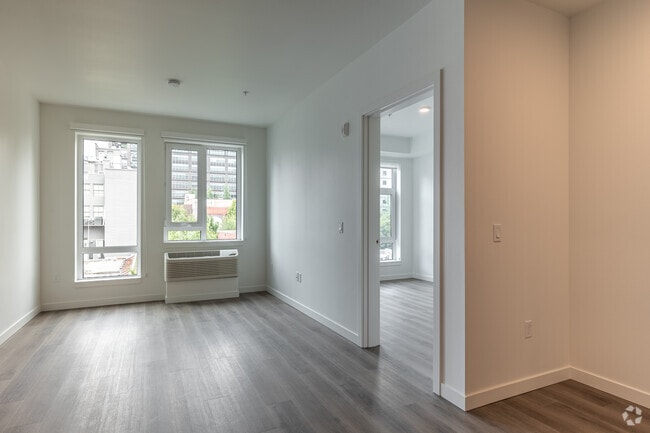 1BR-1BA-670SF