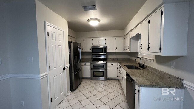 Photo - 35405 Pine Rd S