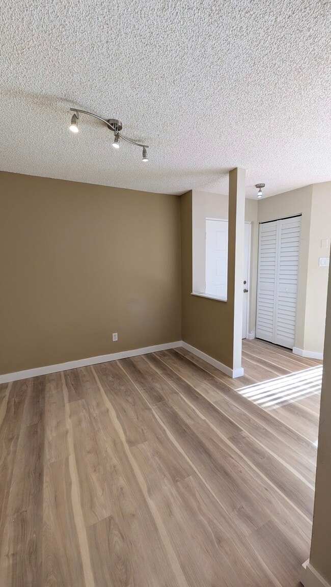 Photo - 10450 SW 157th Ct Unidad Kendall