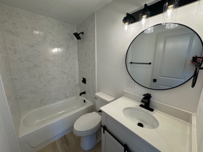 Photo - 210 H Pickens Rd