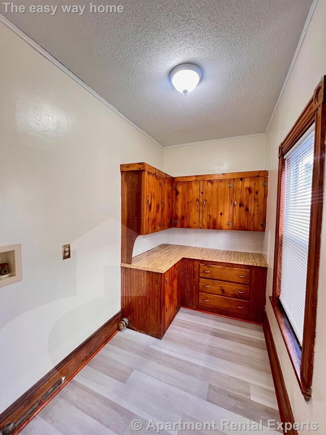 Photo - 22 Temple St Unit #2