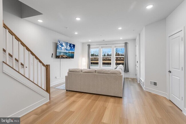 Photo - 42708 Darala Dr