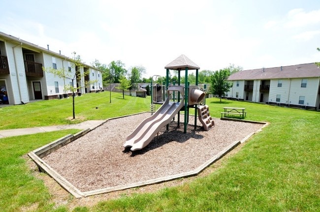 Photo - EMERALD EDGE APARTMENTS