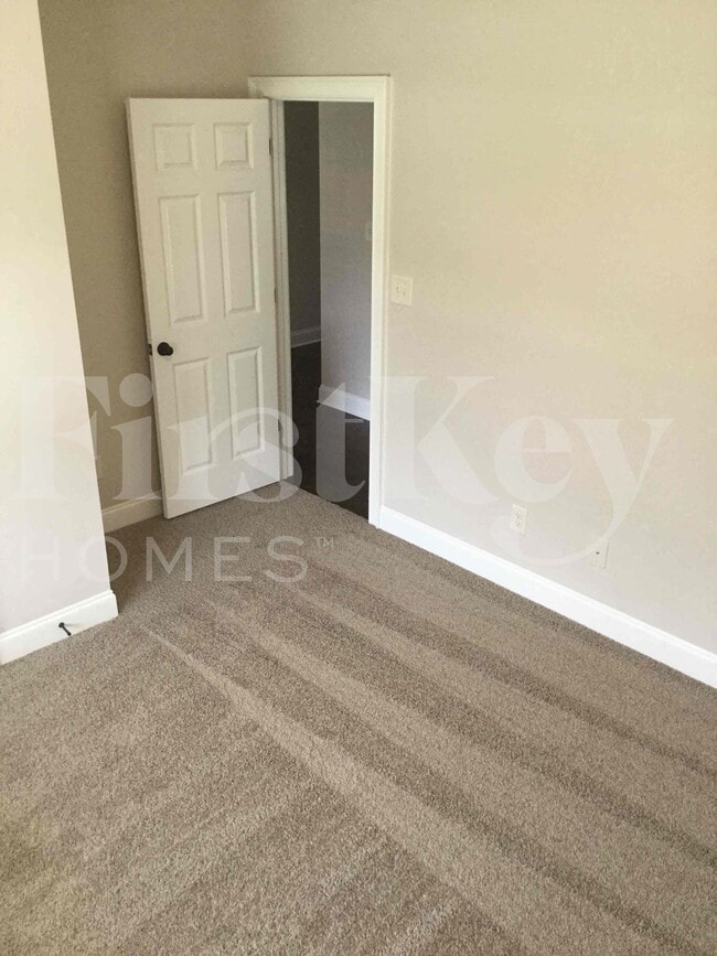 Photo - 54 Village Pass