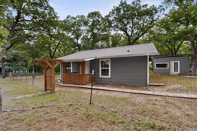 Photo - 5011 Briar Patch Ln