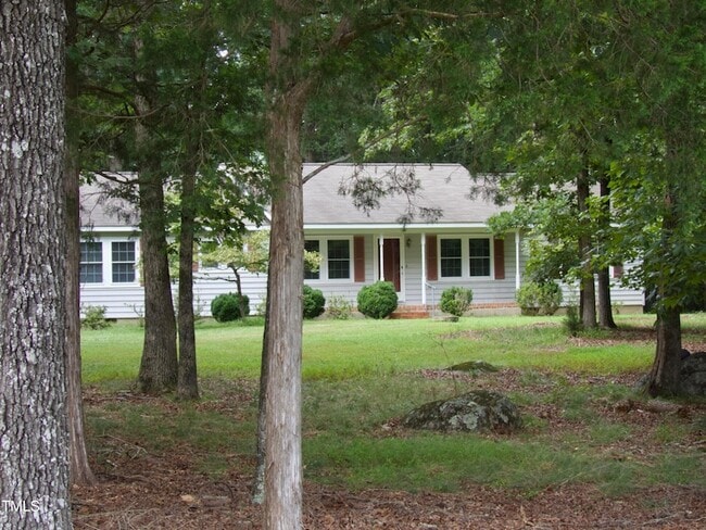 Building Photo - 979 Lamont Norwood Rd Rental
