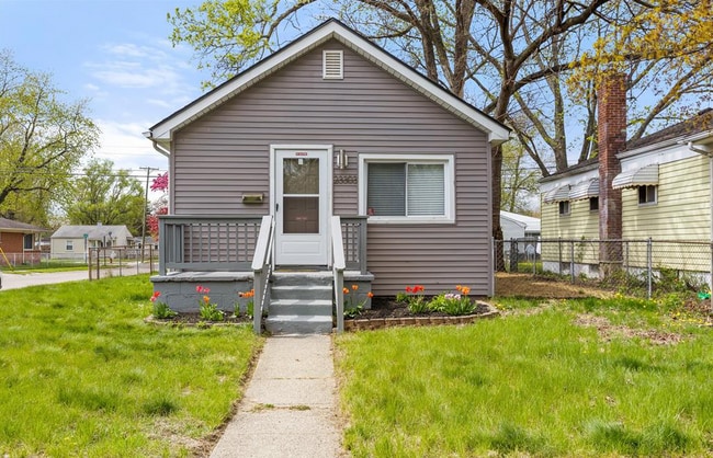 Photo - 23303 Stauber Ave