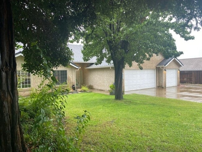 Nice Home in Windsor Estates!! - Nice Home in Windsor Estates!!