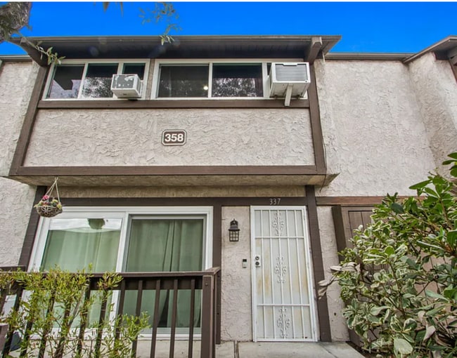 Building Photo - 358 Miraleste Dr Unit 337