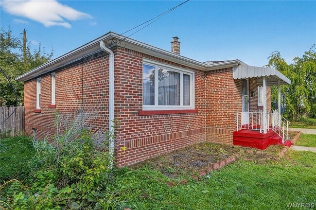 116 Springville Ave