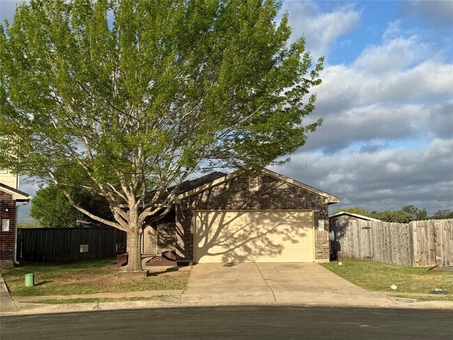 Photo - 11524 Ashbrook Dr