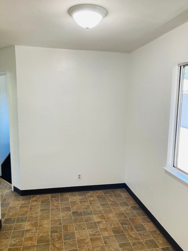 Photo - 141 N 33rd St