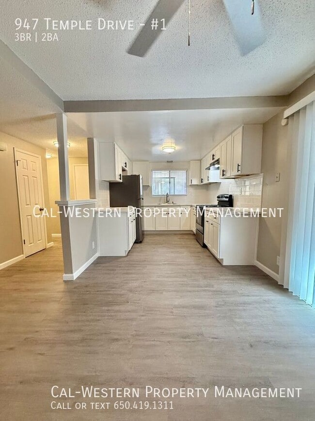 Photo - 947 Temple Dr Unit #1