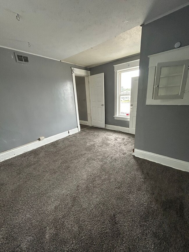 Photo - 426 W 7th St Unit 426 West 7th Street- 2