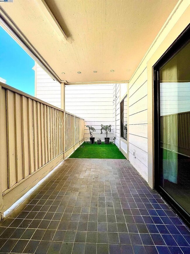 Photo - 2077 Washington Ave Unit 114