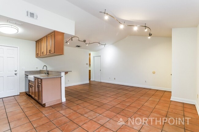 Photo - 103 Tinker Way
