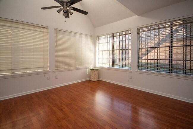 Photo - 2425 Holly Hall St Unit 31