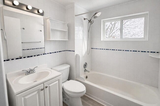 Photo - 39 Bishop Dr