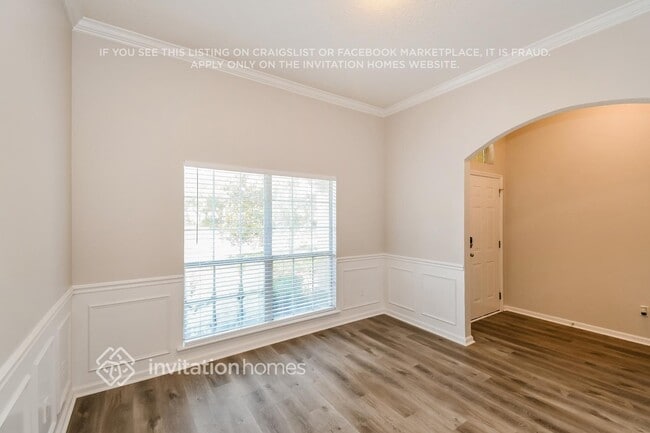 Photo - 420 Heather Park Ln