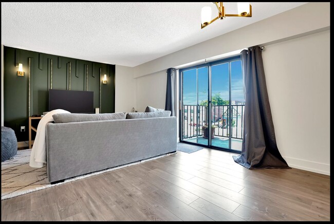 Photo - 10 N Wood Ave Unit 218